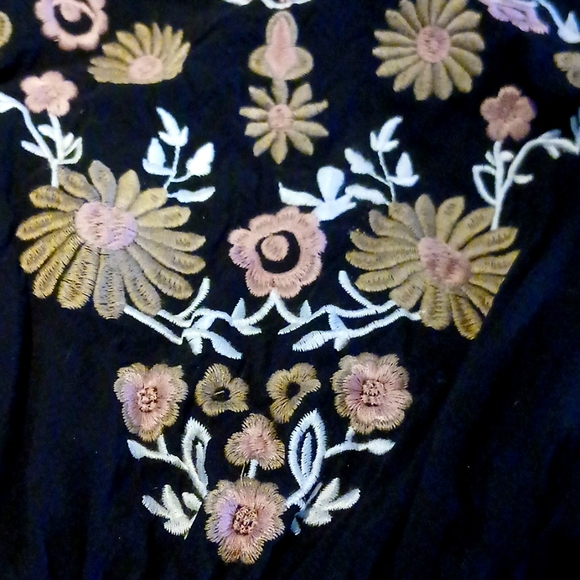Origami Womens Embroidered Black Tunic Size L - Picture 3 of 4